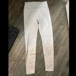 Buffbunny rose gold leggings